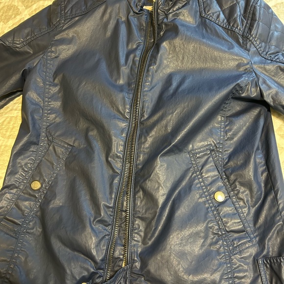 Guess jacket. Polyester. Size small. Brand new. Dark blue - Picture 5 of 5